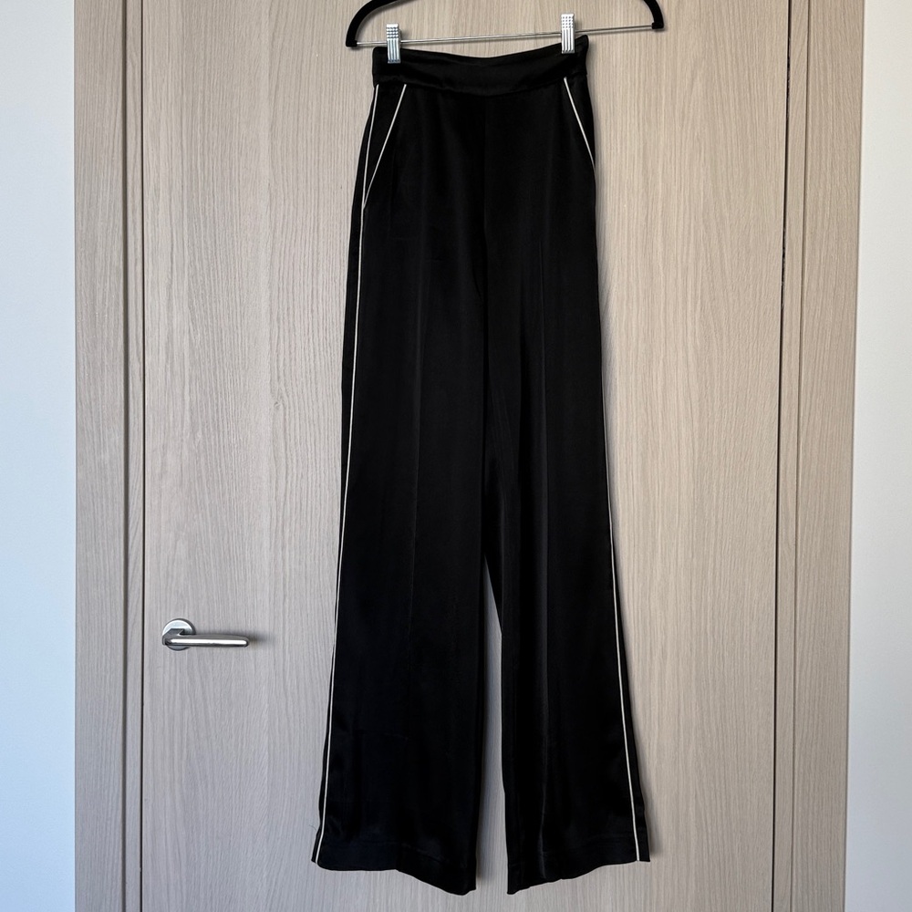 Aritzia Wilfred silky black with white stripe pants size 00 - Timeless classy - Picture 8 of 9